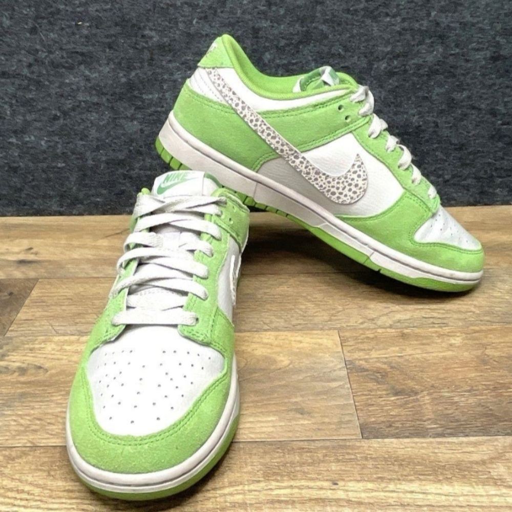 Nike Dunk Low Safari Swoosh - Chlorophyll